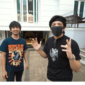Rian D'Masiv Beli Ferrari Walau Tak Bisa Nyetir