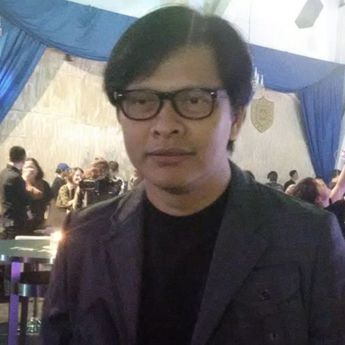 Armand Maulana Tampil Di KOnser Drive-In