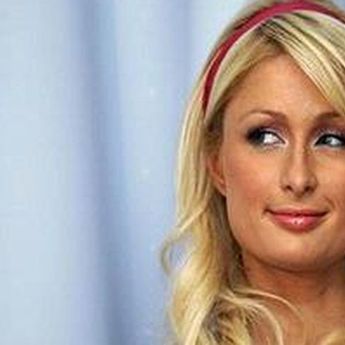 Pernah Masuk Sekolah Asrama Saat Remaja, Paris Hilton Alami kekerasan 