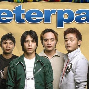 Lirik Lagu dan Kunci Gitar 'Peterpan - Diatas Normal'
