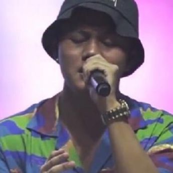 Rizky Febian Pukau Penonton di Konser Virtual #RESSOnited 