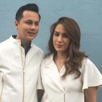 Selamat! Pasangan Andhika Pratama dan Ussy Sulistiawaty Dikaruniai Anak Berjenis Kelamin Laki-laki