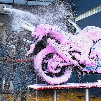 Cuci Motor Sendiri, Ada Hal-hal yang Perlu Diperhatikan  