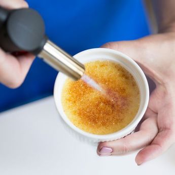 Apa sebenarnya creme brulee? Krim Karamel Gosong Dar Perancis