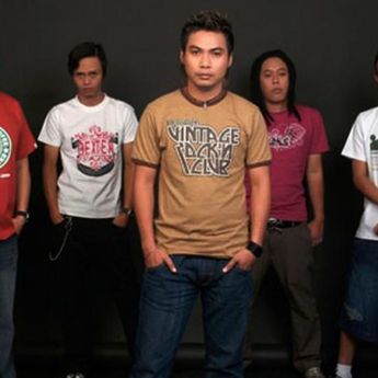 Lirik Lagu dan Kunci Gitar 'Naff - Bila Nanti Kau Milikku'