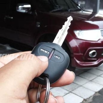 Apa Penyebabnya, ketika Kaca Mobil Dipecah  Alarm Tidak Bunyi?  