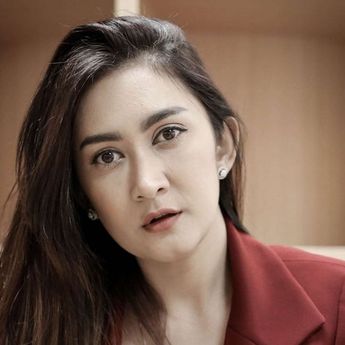 Nafa Urbach Ungkap Dirinya Diselingkuhi Zack Lee saat Hamil 2 Bulan
