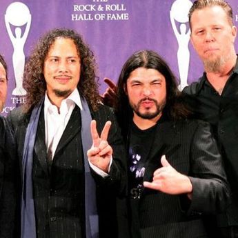 Metallica Sumbang Rp 3,7 Miliar Bantu Penanganan Kebakaran di Seluruh Pantai Barat AS 