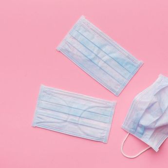 Antara Masker Sutra Dan Masker Katun, Mana Yang Lebih Baik ?