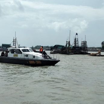 Marak TI Apung, Ratusan Aparat Dikerahkan Jaga Laut Bangka Selatan