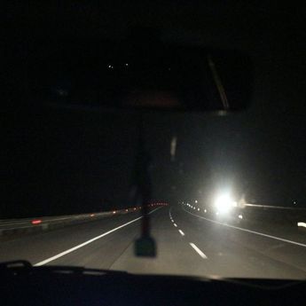 Ini Bahaya Berkendara Jarak Jauh di Malam Hari  