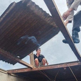 Bantu Korban Puting Beliung di Belinyu, Pemkab dan Forkopimda Bangka Gelar Kerja Bakti