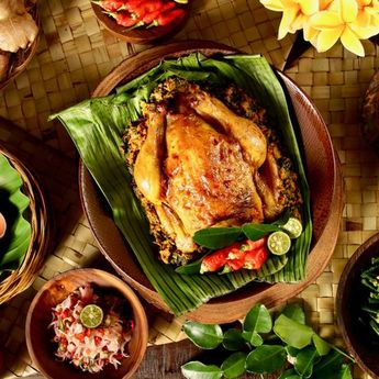 Menggunakan Alat Sederhana, Berikut Cara Membuat Ayam Betutu Khas Bali