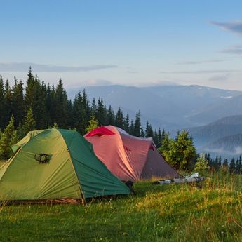 7 Rekomendasi Tempat Camping di Bogor, Lengkap dengan Alamat