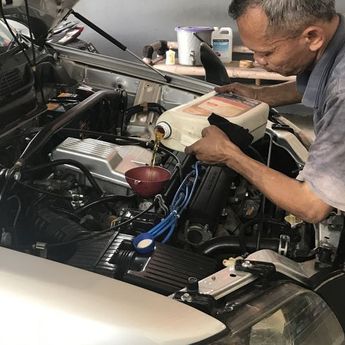Jangan Lupa, Volume Oli Mesin pada Mobil Jangan Kekurangan atau Kelebihan 