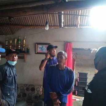 Puluhan Rumah di Pemali dan Riau Silip Rusak Dihantam Puting Beliung