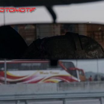 Tidak Sedikit Yang Belum Paham, Ini Fungsi Tuas pada Spion Tengah  