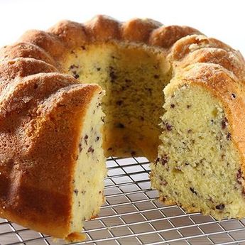 Resep Bolu Pisang Panggang Kismis, Gunakan Pisang Yang Sudah Matang