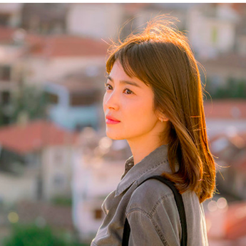 Akting Song Hye Kyo Jadi Sorotan Karena Dinilai Membosankan