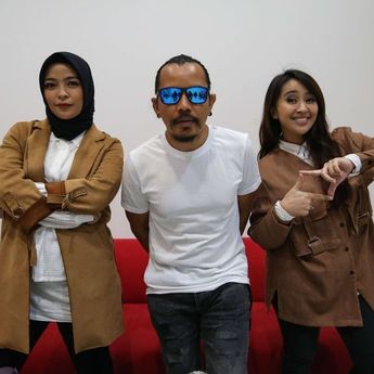 Cerita Tantri Bertemu dengan Band KotaK hingga Terpilih Jadi Vokalis