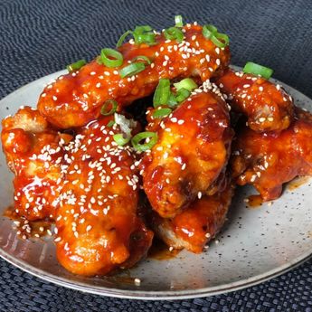 Berikut Ini Cara Membuat Ayam Pedas Korea Dengan Saus Gochujang