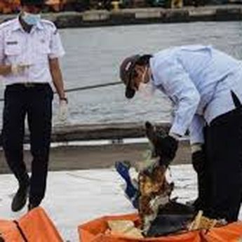 Dompet Korban SJ 182 asal Bangka Belitung Berhasil Di Temukan