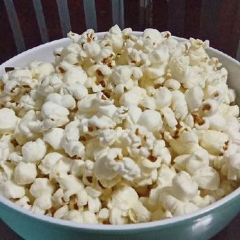 Tambah keju Agar lebih Sedap, Berikut Cara Membuat Popcorn Asin