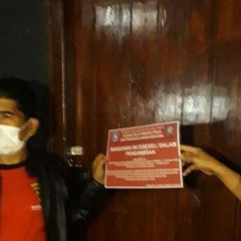 Sebuah Tempat Karaoke di Desa Puput, Bangka Barat Disegel Tim Gabungan