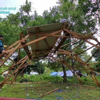 Tenda Berteknologi dari Rumah Amal Salman untuk Penyintas Gempa di Mamuju