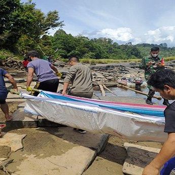 Tersengat Listrik, Seorang Pencari Ikan di Sintang Meninggal Dunia