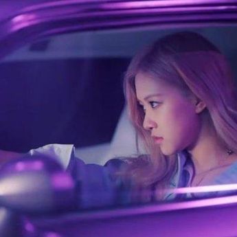 Lagu ''On The Ground'' dari Rose Blackpink Liriknya Menyentuh Hati