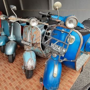 Takaran Oli Samping yang Tepat untuk Vespa Klasik  