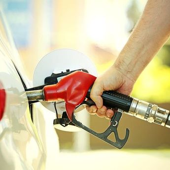 Ibarat Nasi, Bensin Juga mengenal Istilah Basi di Tangki Mobil  