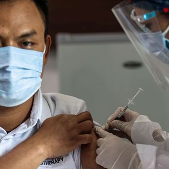 Bolehkah "Nongkrong" Bersama Teman Jika Sudah Divaksin Covid-19 ?