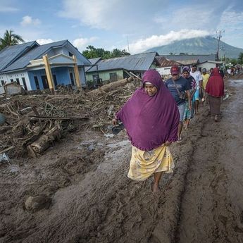  Terkendala Cuaca Buruk , Pencarian Korban Hilang Pasca Bencana di NTT