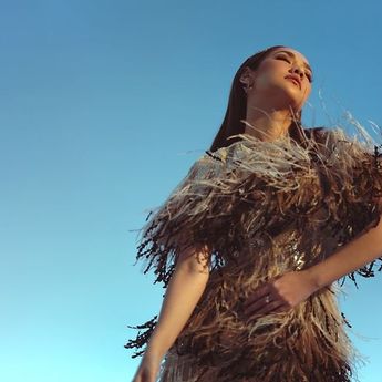 Bunga Citra Lestari Merasa Berjodoh dengan Lagu Selamanya Cinta 