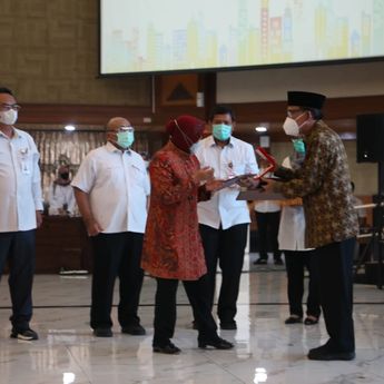 Presiden Anugrahkan Satya Lencana Perintis Kemerdekaan Kepada 6 Ahli Waris