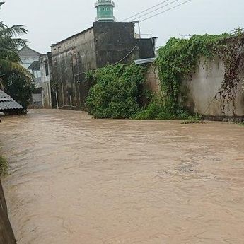 Hujan Deras, Sejumlah Daerah di Bangka Belitung Tergenang Air
