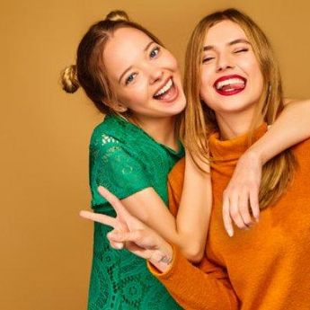 5 Pasangan Zodiak Yang Langgeng Bersahabat