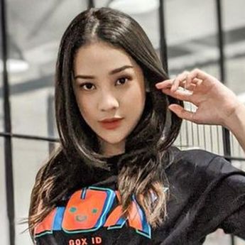 Anya Geraldine Membuka Lowongan Untuk Partner Olahraga, Berminat ?  
