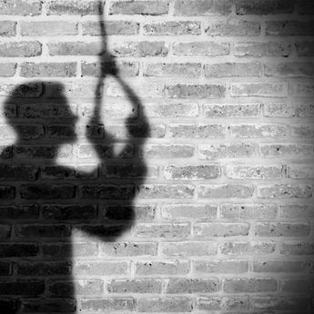 Bullying Tingkatkan Risiko Bunuh Diri Pada Remaja. Yuk Kenali Itu !