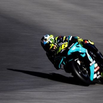 Bocoran dari Tangan Kanan Rossi Mengenai Keputusan di Musim Depan  
