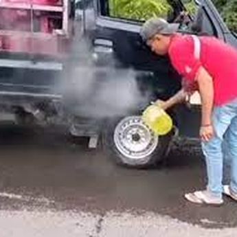 Jangan Coba-coba Menyiram Rem yang Sedang Panas, Resikonya Fatal  