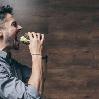 Perlambat Metabolisme Tubuh, Ini 5 Kebiasaan Yang Harus Dihindari !
