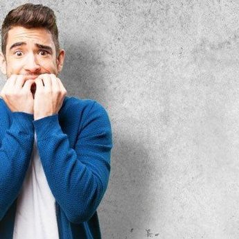 5 Zodiak yang Paling Gampang Merasa Gugup dan Khawatir
