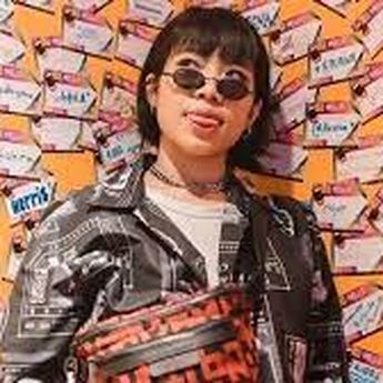 Ramengvrl Rilis Single Terbaru Berjudul I'm Ugly