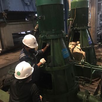 Petugas PLN Terus Berjuang Pulihkan Gangguan Sistem di Bangka