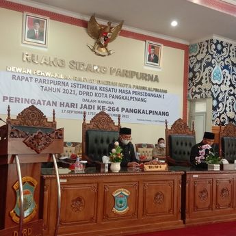 Walikota Molen Sampaikan Tiga Raperda Kepada DPRD Pangkalpinang