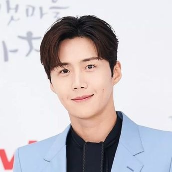 Dispatch Sebut Aborsi Mantan Pacar Kim Seon Ho Dilakukan Atas Kesepakatan Bersama Bukan Karena Paksaan
