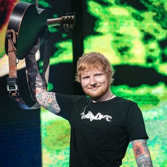 Rilis Album Yang Ke-4, Ed Sheeran Gelar 'Solo Party'  